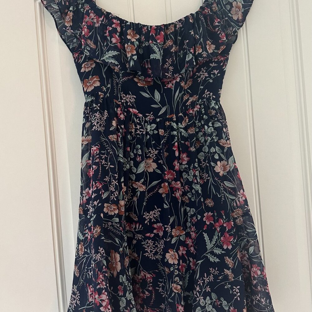 Lulu's navy blue floral mini dress, Size XS - Picture 5 of 6